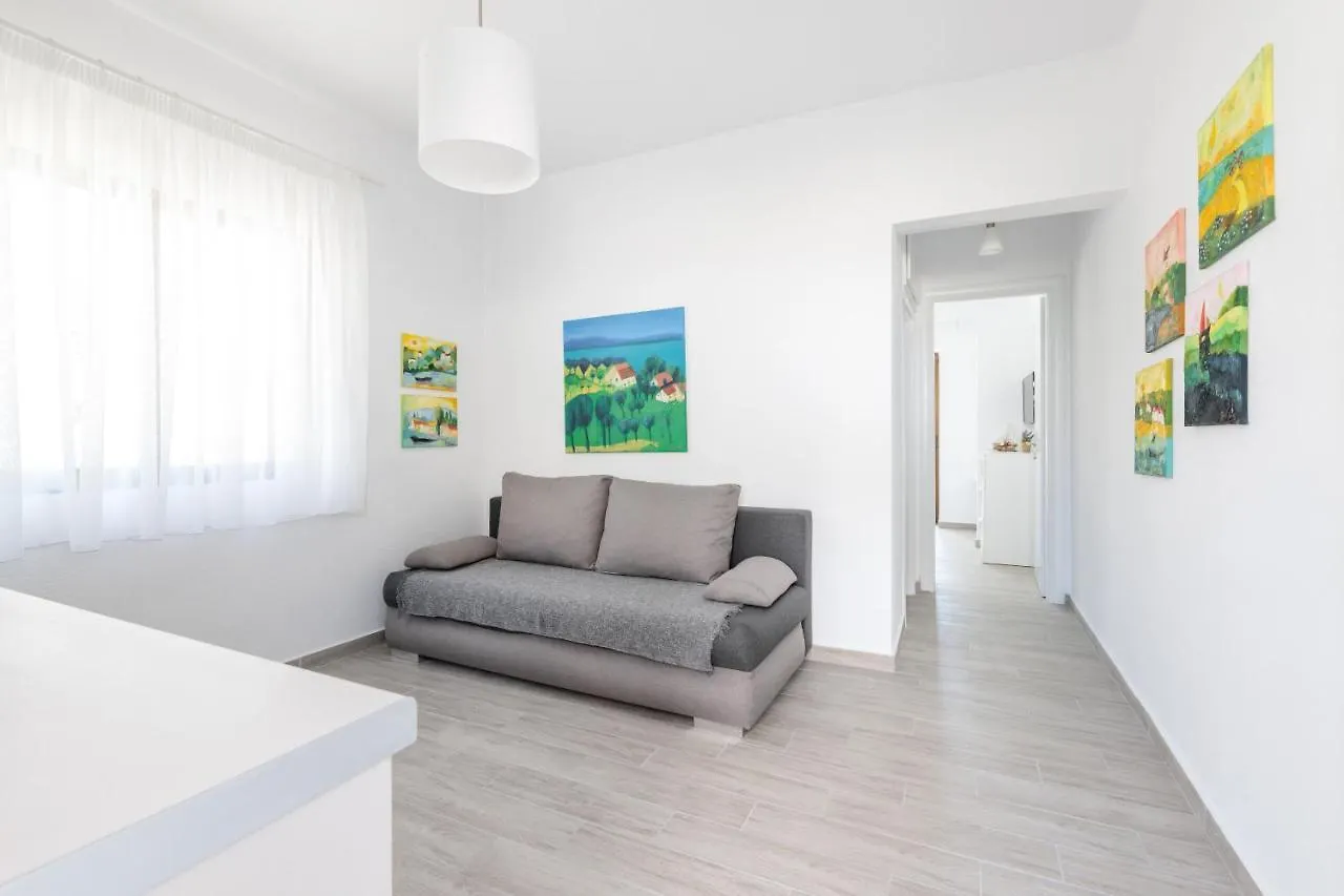 Valasi Apartments Skala Fourkas 0*,